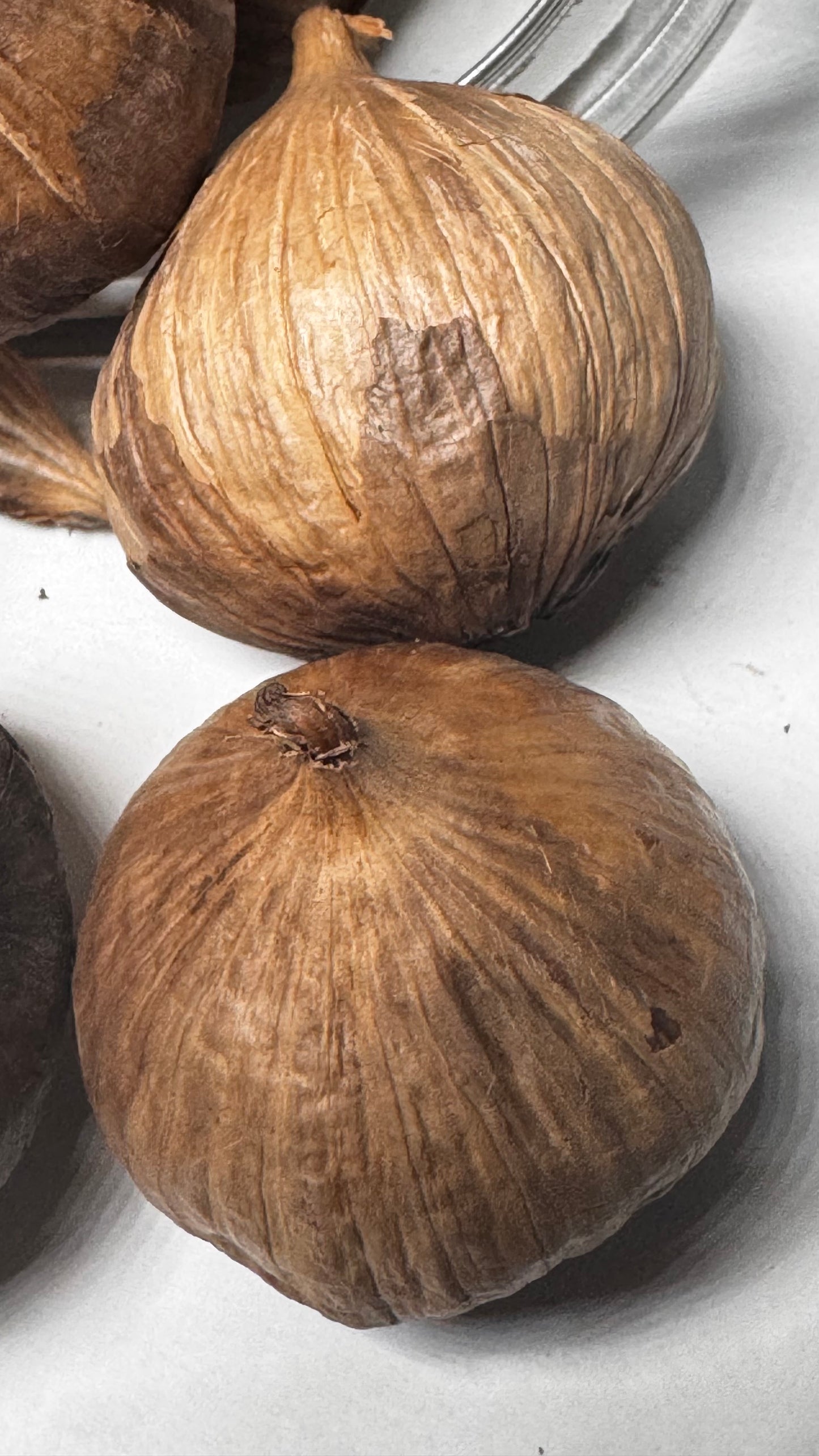 Organic Single Head Black Garlic 1/2 lbs