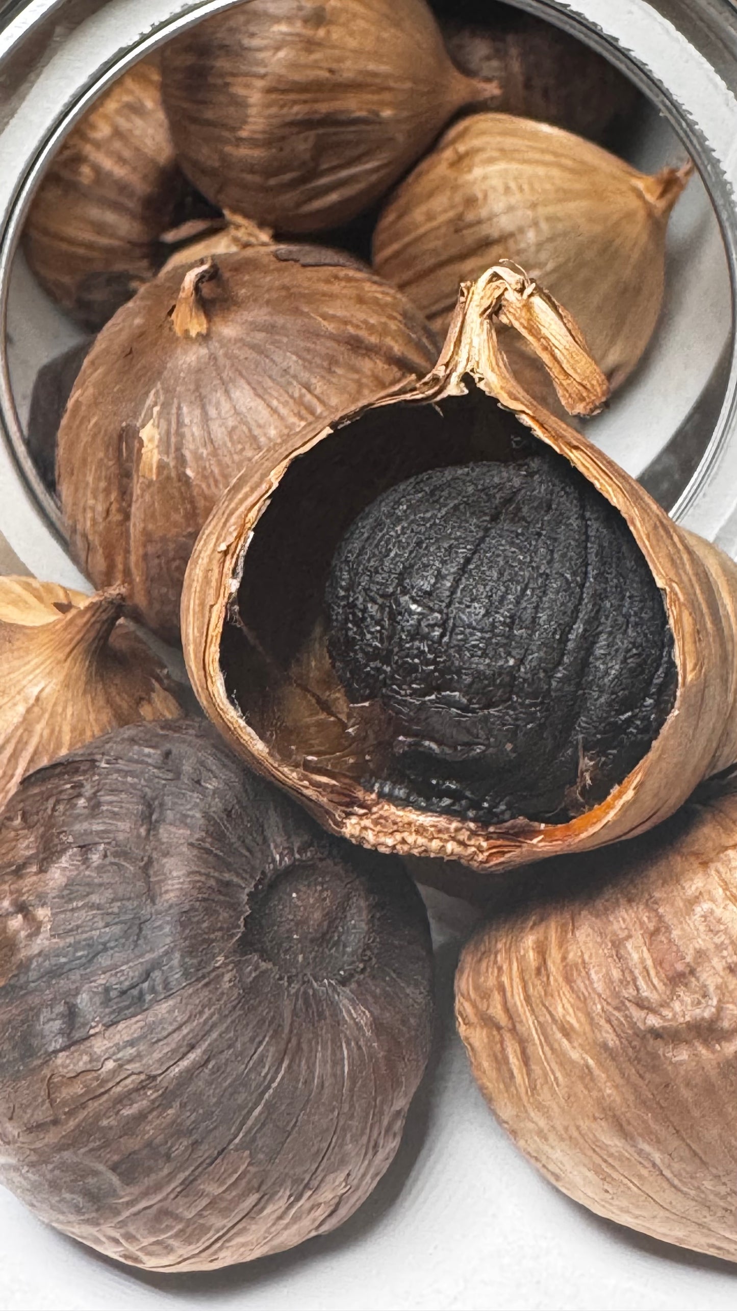 Organic Single Head Black Garlic 1/2 lbs